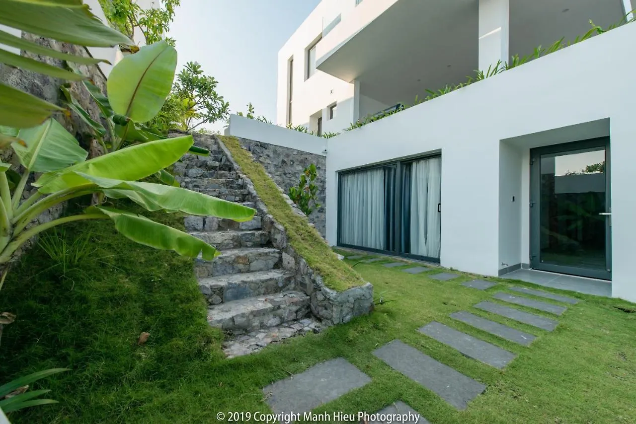 Casa Blanca Villas Nha Trang Vietname