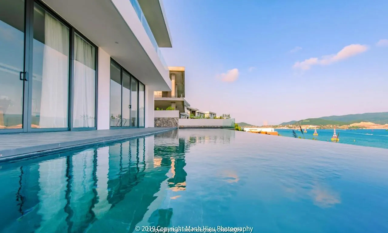 Casa Blanca Villas Nha Trang