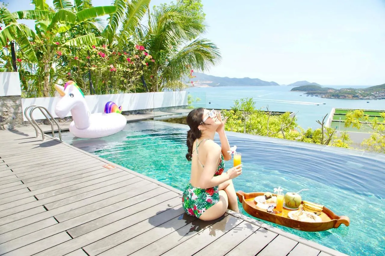 Casa Blanca Villas Nha Trang